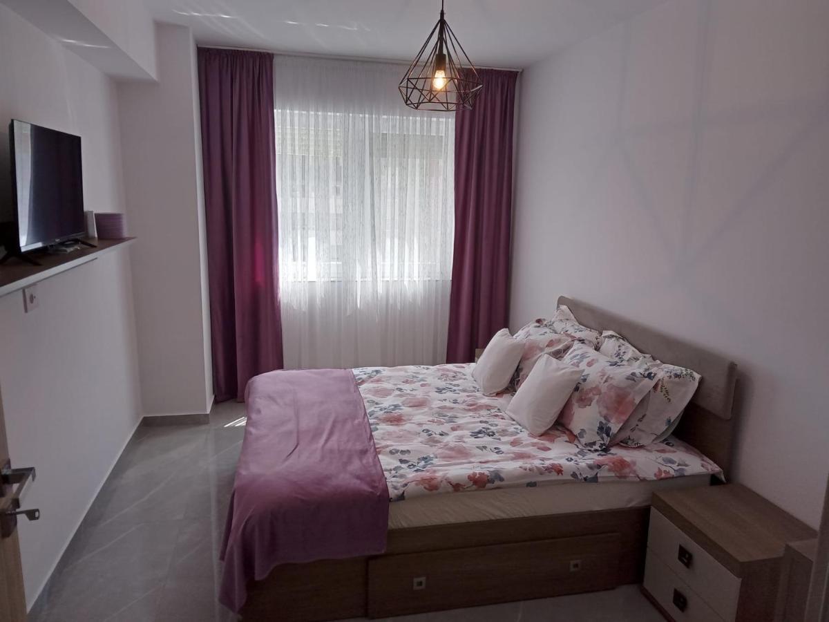 Apartament Gabriella'S Home Nagyvárad Kültér fotó